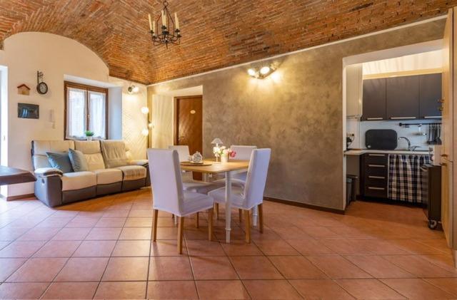 Il Monastero Apartment Castelletto sopra Ticino Exterior photo